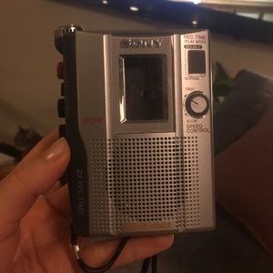 Sony Cassette-Corder TCM-200DV